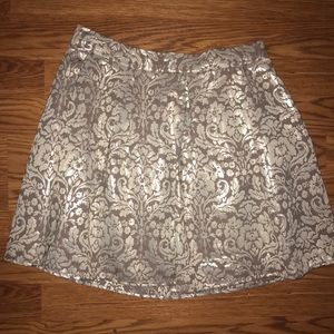 Metallic pleated skirt
